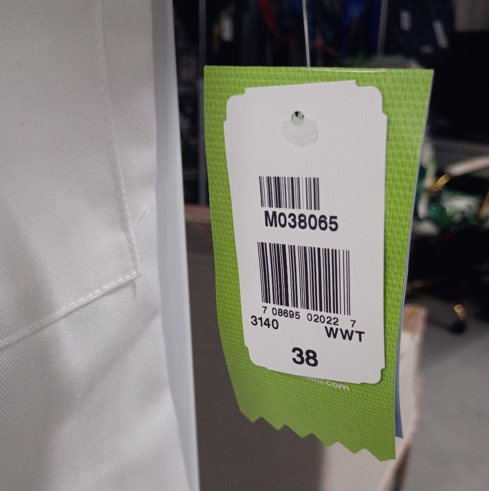Landau White Button-Up Coat - Picture 6 of 6